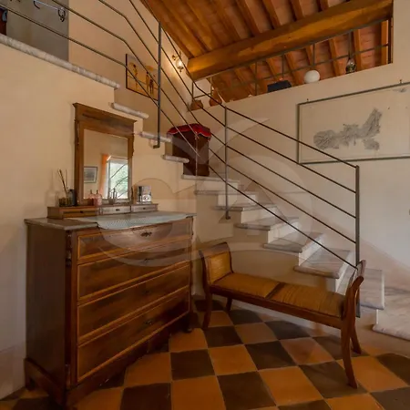 Villa Ivana A Reale *