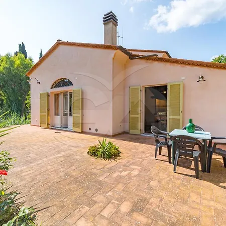 Villa Ivana A Reale *
