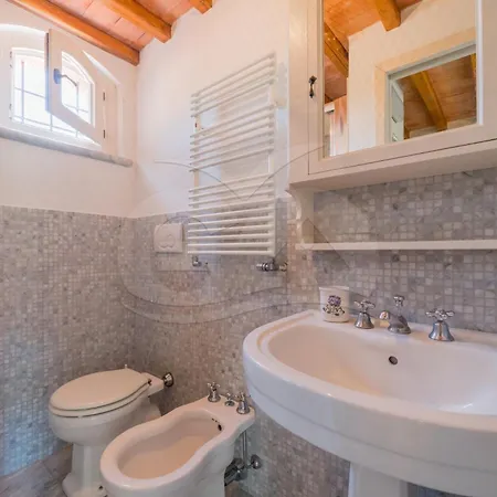 Villa Ivana A Reale Porto Azzurro