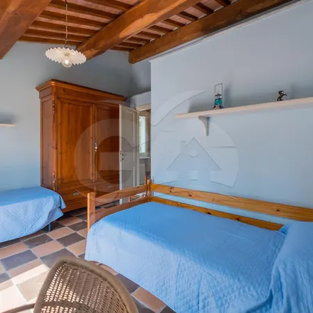 Ivana A Reale * Porto Azzurro